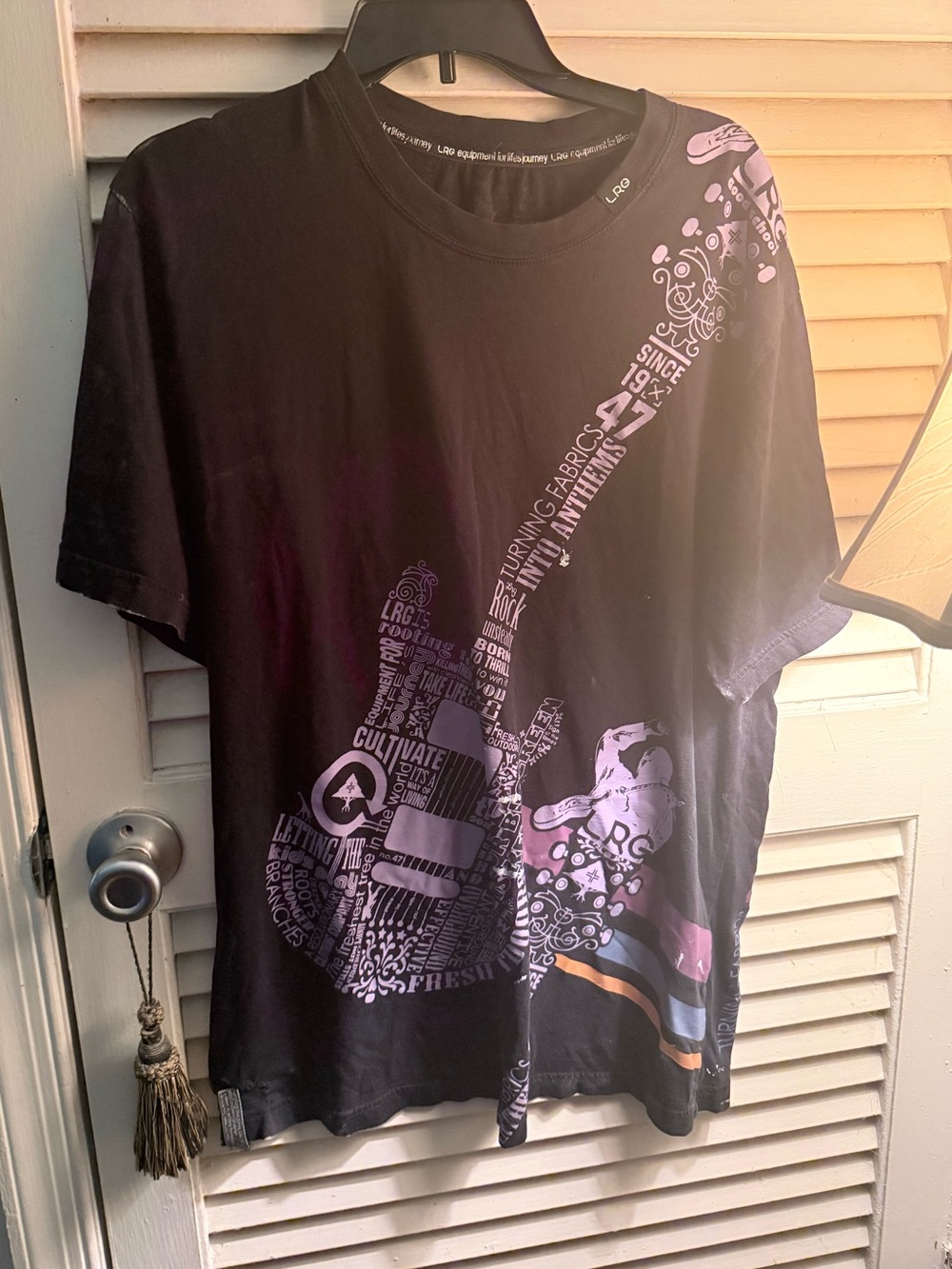 Men’s XL LRG T-Shirt